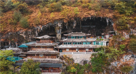 騰沖旅游景點推薦：【國家AA級景區】騰沖明光云巖溶洞景區