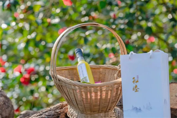 云南旅游,云南旅行社,云南團建公司,云南策劃公司,云南會議執行,騰沖旅行,騰沖旅行社,騰沖團建公司,騰沖策劃公司,騰沖會議執行：騰沖--這份伴手禮攻略請收好！